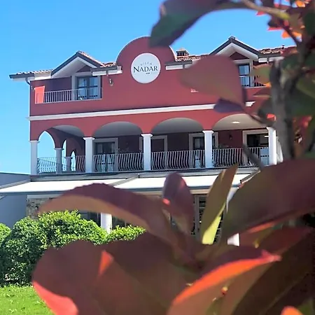 Hotel Nadar 3*