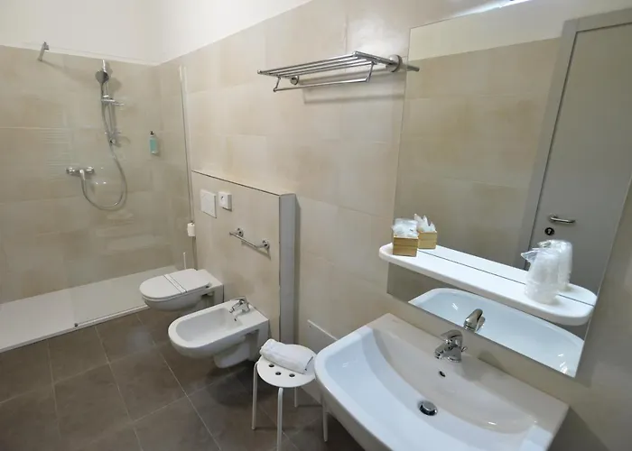 Hotel Nadar 3*