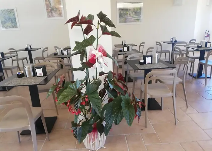 Nadar Hotel